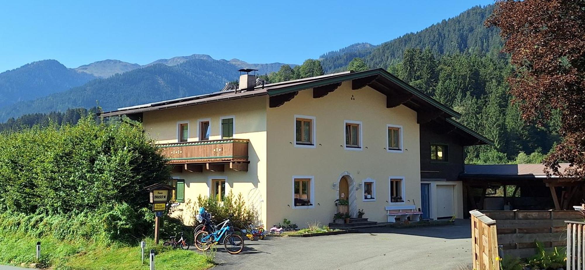 Apartmenthaus Thussn, Cozy & Quiet Location, Hiking & Mtb, Кирхберг ин Тирол Екстериор снимка